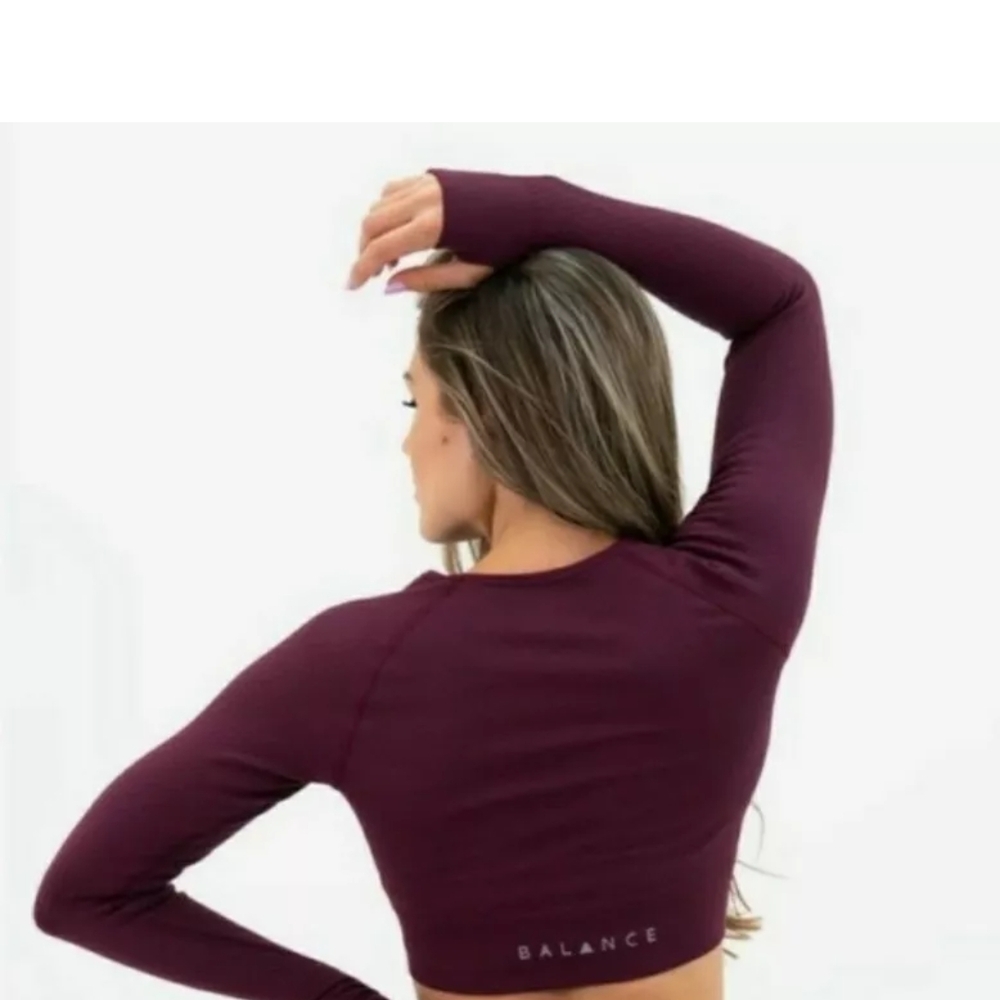 Balance Athletica Quartz Women's Burgundy Long Sleeve Crop Top